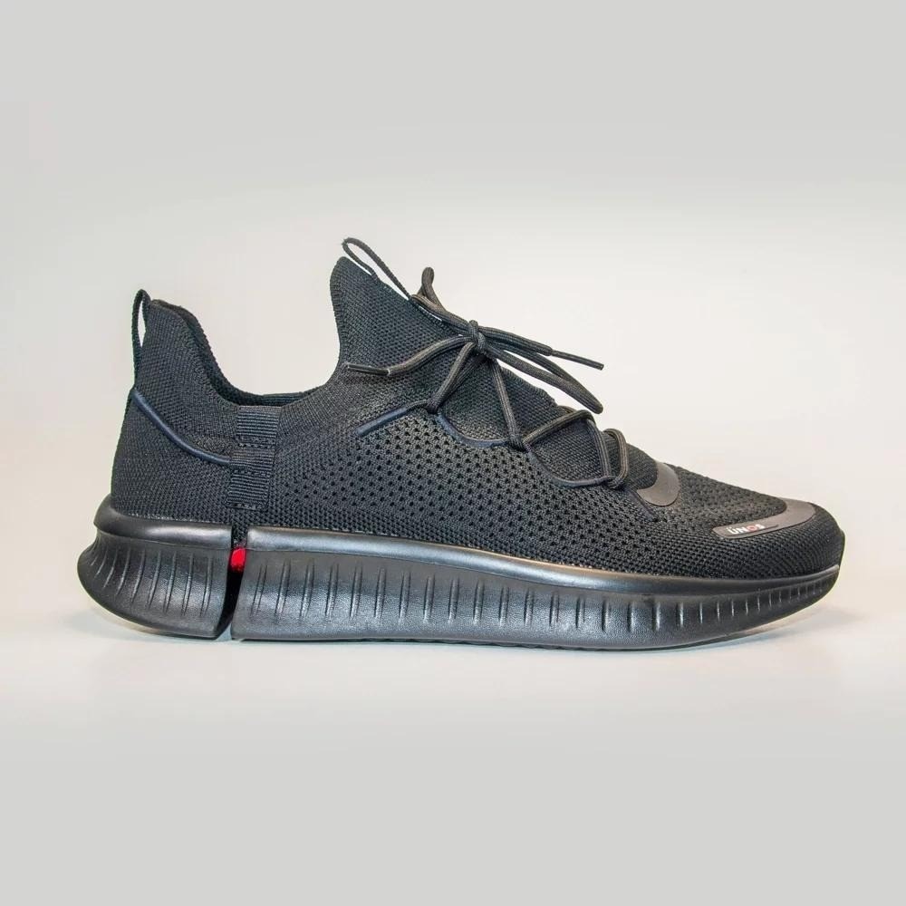 Men's UNOS by SZ Sneakers Black Size 6.5-7.5 New With Tags‎